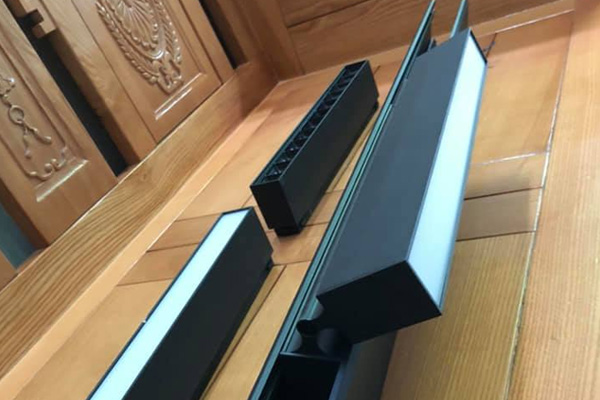 Đèn rọi ray nam châm 12w